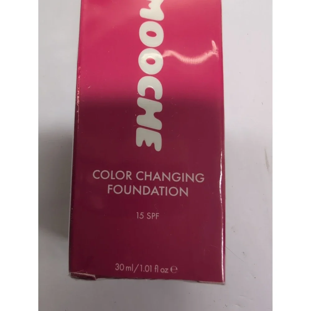 Smooche color changing foundation New